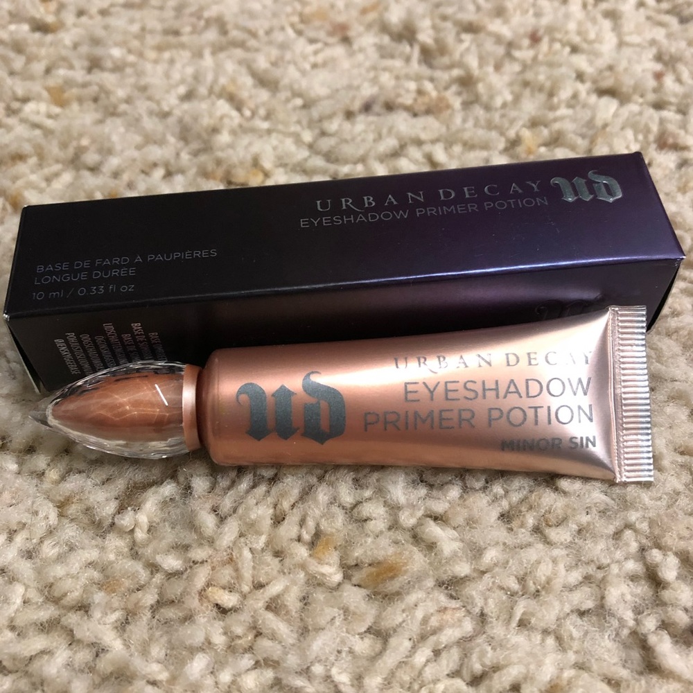 Urban Decay Eyeshadow Primer
